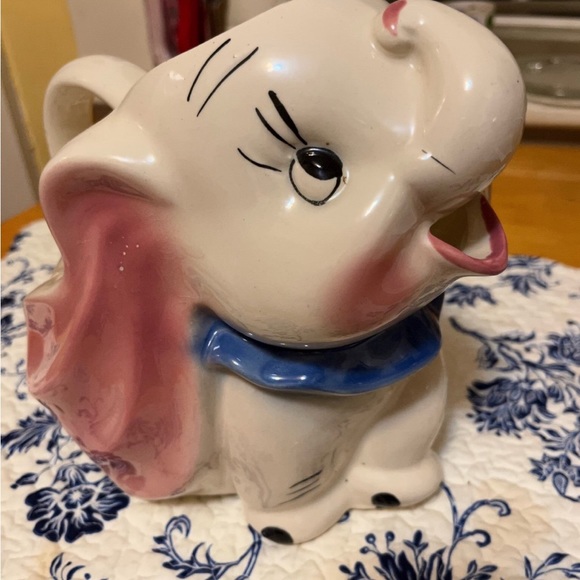 Disney Vintage Dumbo 2 Quart Pitcher 1940’s - Picture 10 of 10